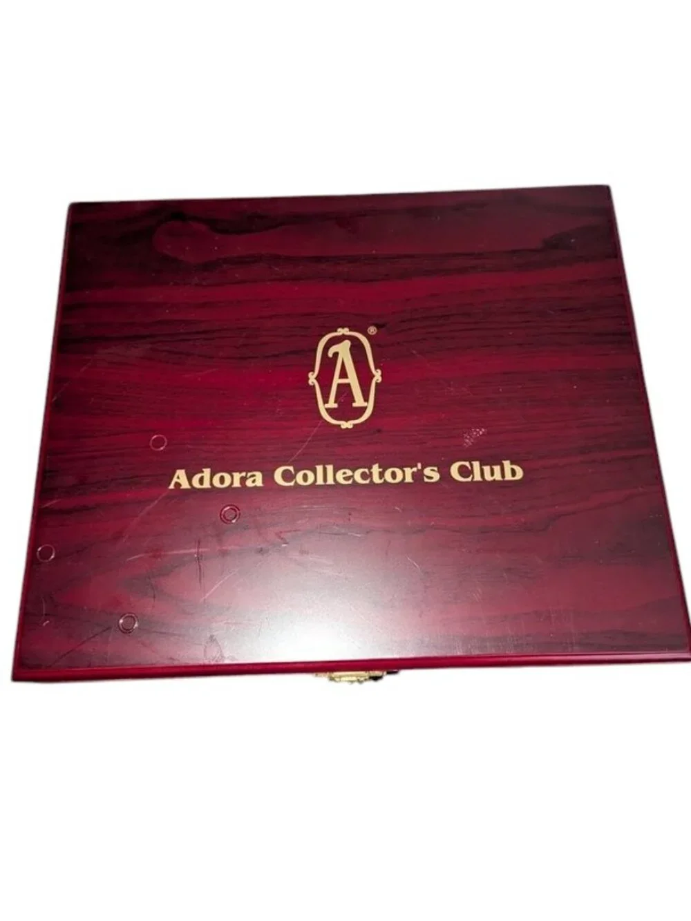 NEW 2005 Adora Collector's Club Limited Edition Doll Box Pin Brooch Stand Coin